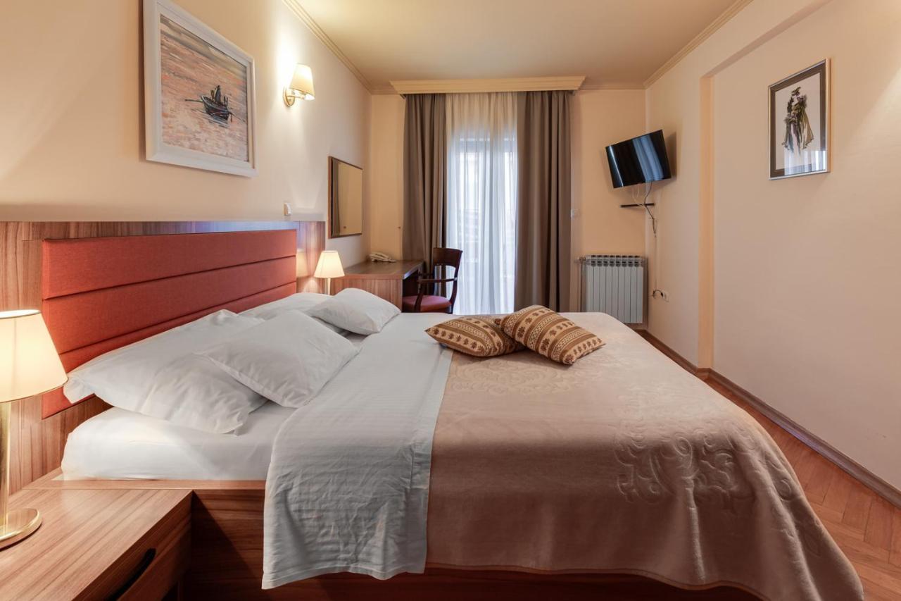 Hotel Marinko Zadar Exterior photo